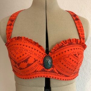 Hot Topic Moana Swim Top